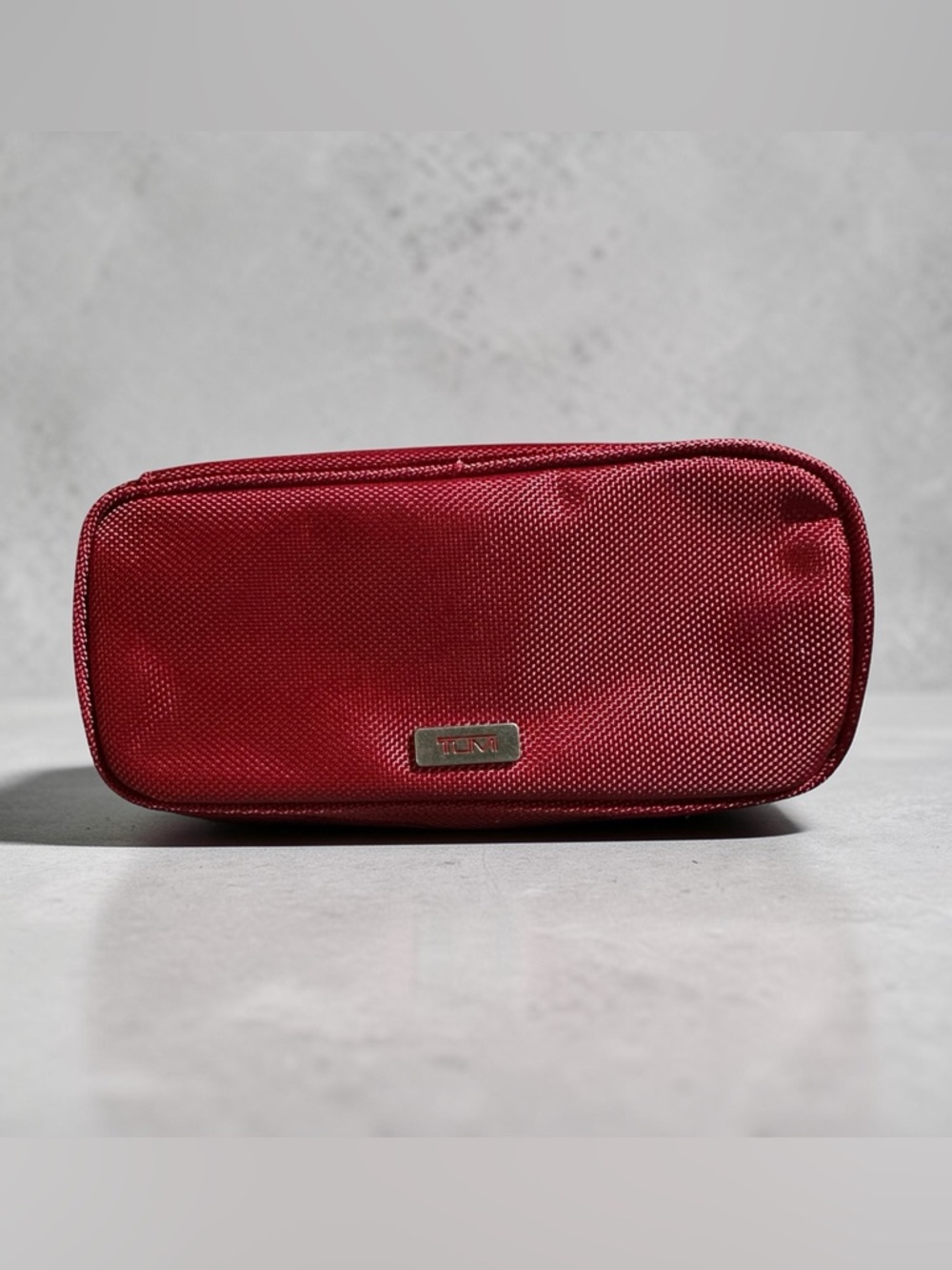 TUMI for Avianca cosmetics pouch Woven canvas Red EUC
